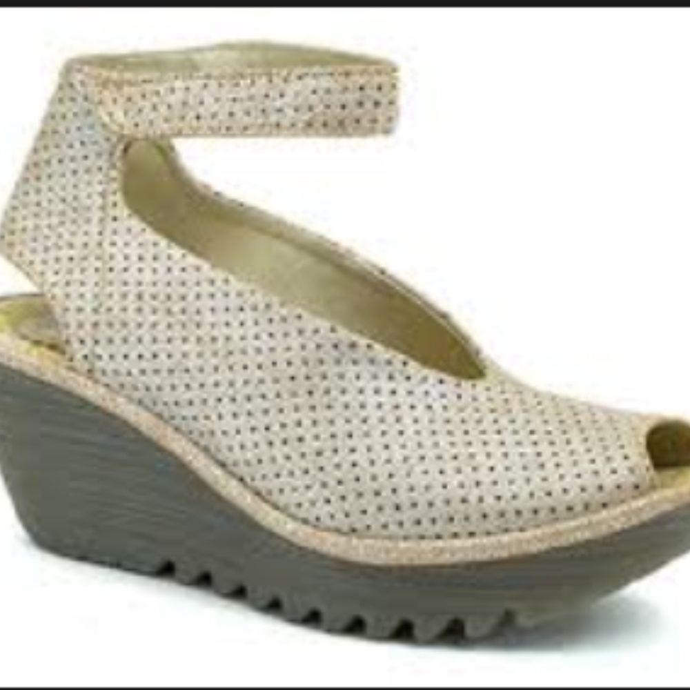 Fly London Leather Yala Perf sandal 36 (US 5-5.6)